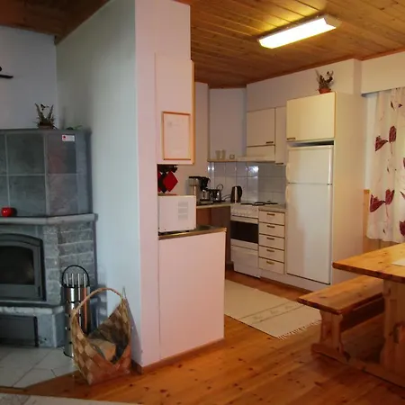 Niinilahden Lomamajat Kolinkylä