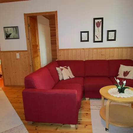 Prázdninový areál Niinilahden Lomamajat Kolinkylä