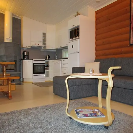 尼尼兰登木屋假日公园 Kolinkylä