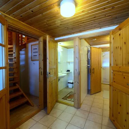 Prázdninový areál Niinilahden Lomamajat